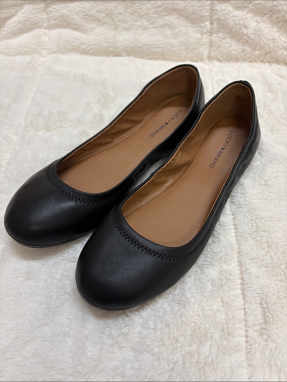 NWOT Lucky Brand Black Ballet Flats - Size 8.5